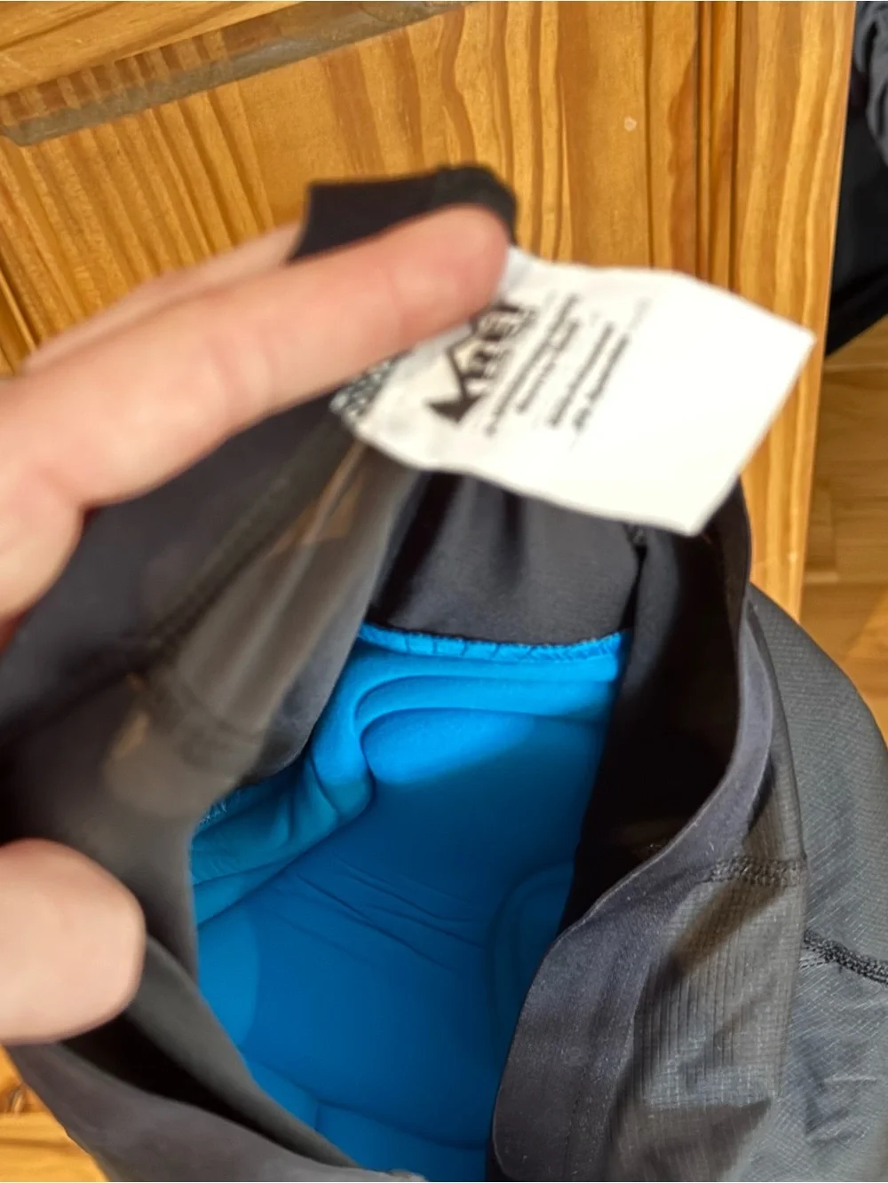 REI CO-OP Women's Medium Black Padded Bicycle Cycling Shorts Pockets Activewear